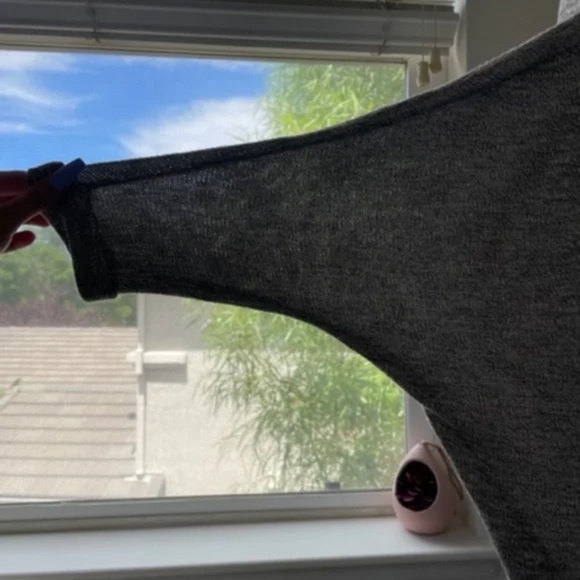 Willow & Clay | Made In USA Light Grey & White Cardigan, Size XS/S - Picture 5 of 9